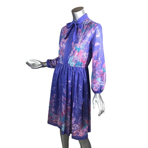 Vintage Mavinette Dress Women's Small/Medium Purple Pink Blue Floral Pattern 3/4 - Picture 2 of 16